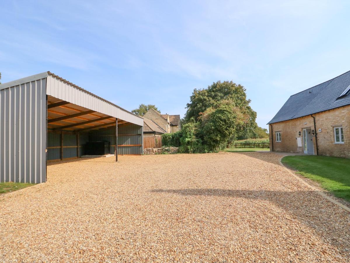 The Croft Farm Villa Peterborough Exteriör bild