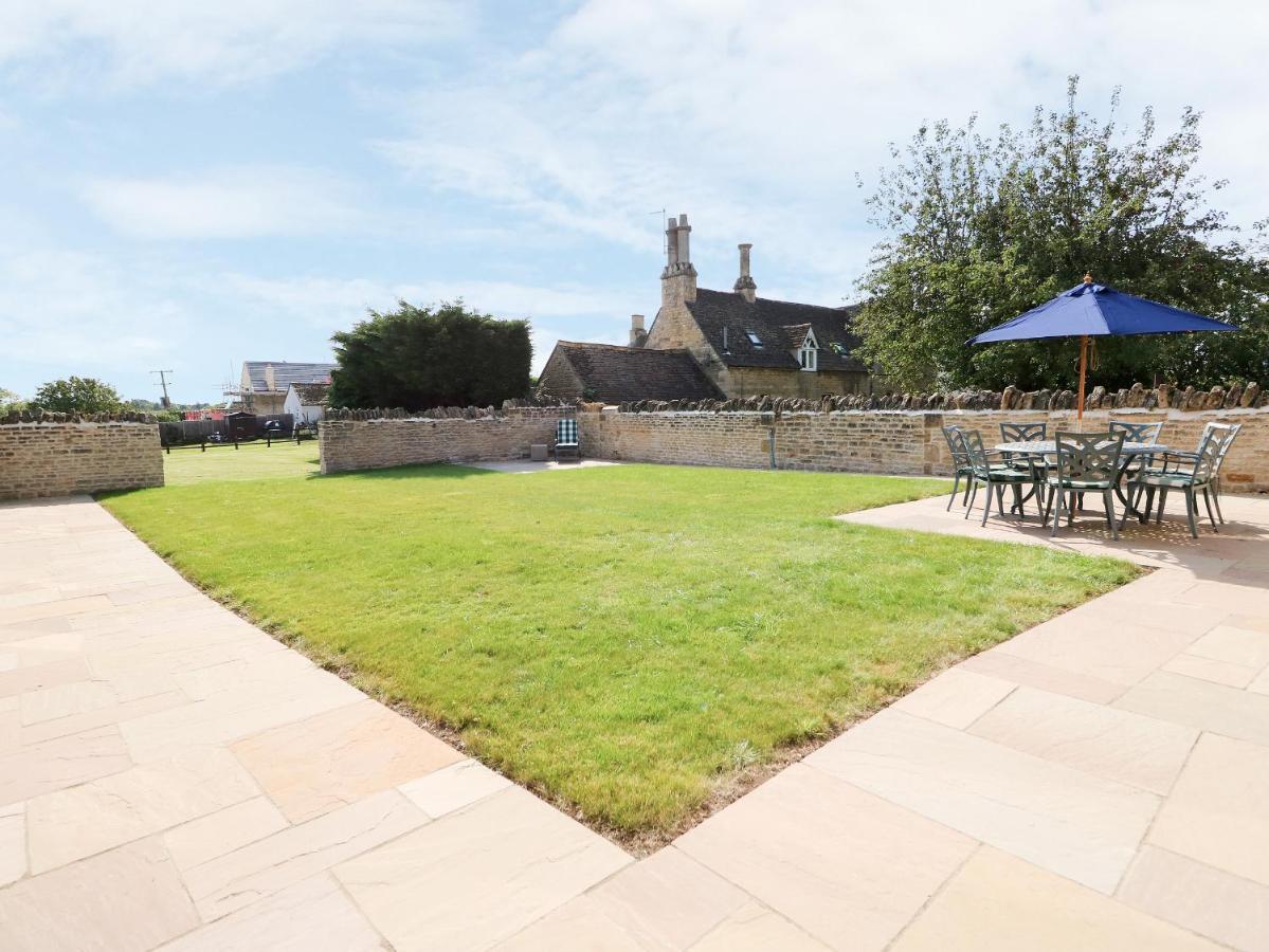 The Croft Farm Villa Peterborough Exteriör bild